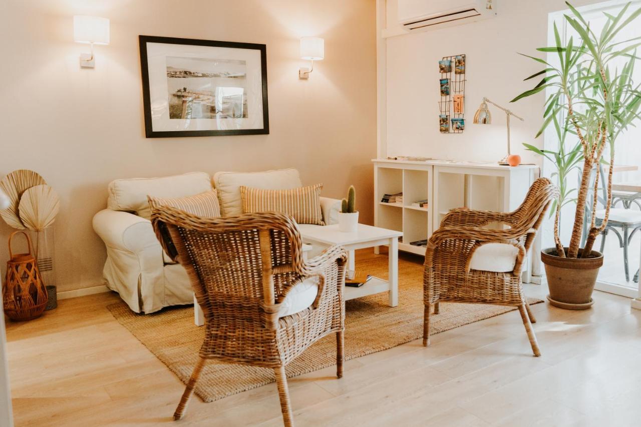 Hotel Le Petit Castel Antibes Exteriör bild
